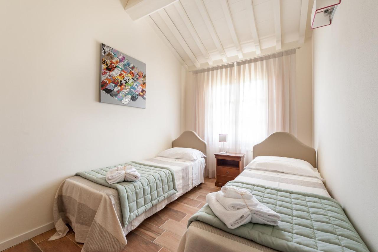 Apartmán Le Residenze Chianni Exteriér fotografie